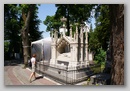 На прогулке по Львову. Лучаковское кладбище. Июль, 2009 г / On the walks via Lviv. Lutchakov memorysite. July, 2009.